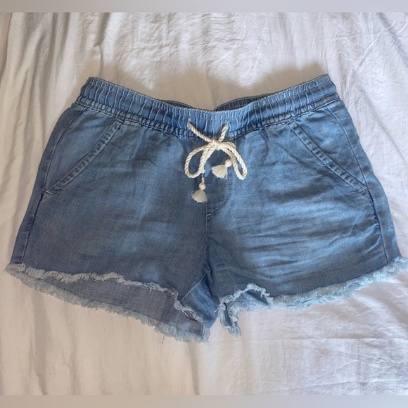 Loft Pull On Denim Shorts - Picture 1 of 3